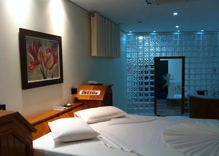 Status Motel Ourinhos